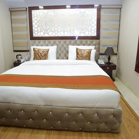 Hotel L'Affaire Делхи Стая снимка